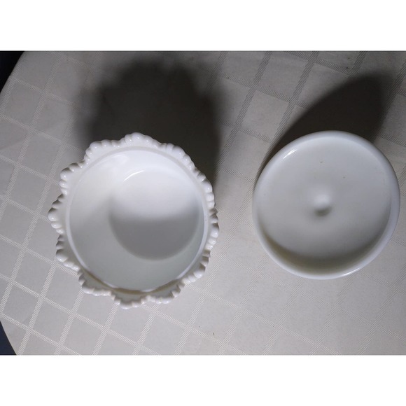 Fenton hobnail milk glass candy jar with lid - Picture 4 of 6